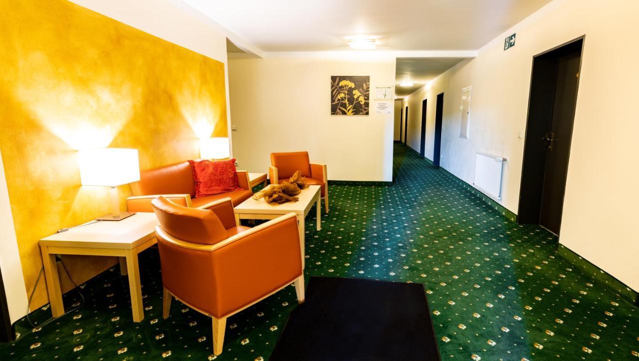 Gasthof Pension Post Denkendorf  Zewnętrze zdjęcie